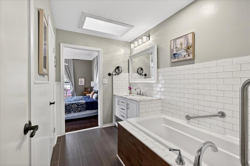 Enchanted Oaks North - Residential