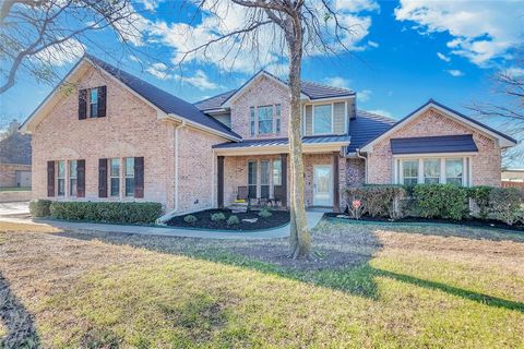 A home in Hudson Oaks