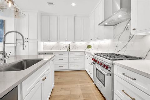 Tiny photo for 4116 University Boulevard #C4, University Park, TX 75205 (MLS # 21119759)