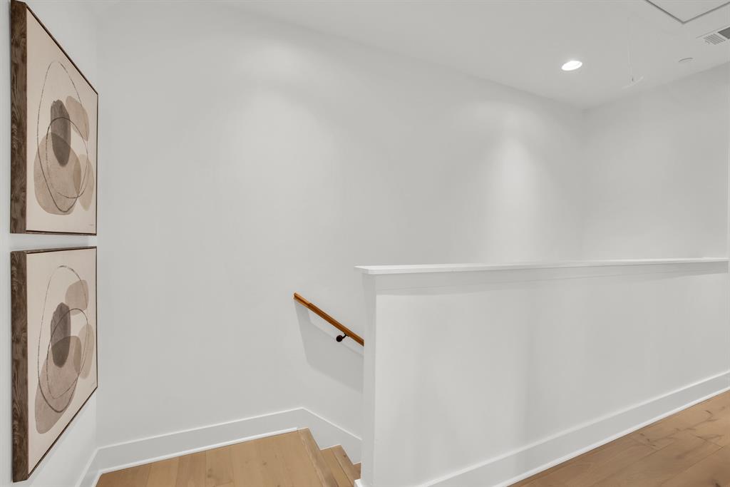 Methodist University Anx Add - Residential Lease