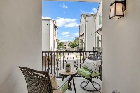 Tiny photo for 4116 University Boulevard #C4, University Park, TX 75205 (MLS # 21119759)
