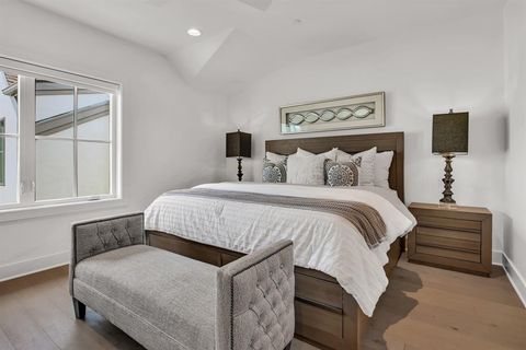 Tiny photo for 4116 University Boulevard #C4, University Park, TX 75205 (MLS # 21119759)