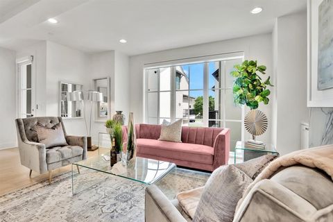 Tiny photo for 4116 University Boulevard #C4, University Park, TX 75205 (MLS # 21119759)