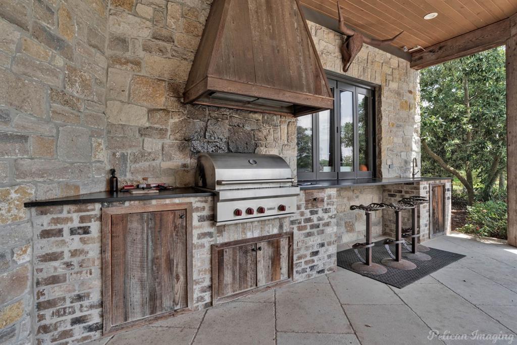 WOODLAKE RIDGE - Residential