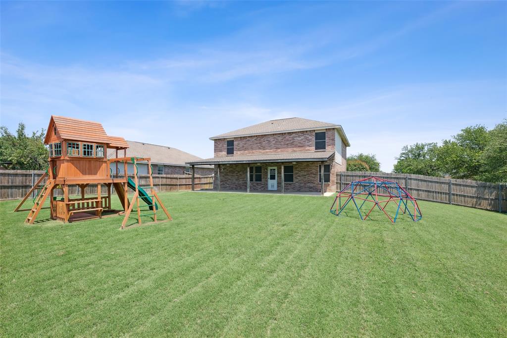 Denton, Texas 76210, United States, 4 Bedrooms Bedrooms, ,3 BathroomsBathrooms,Residential,Active,146538