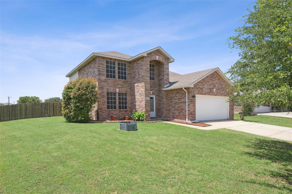 Denton, Texas 76210, United States, 4 Bedrooms Bedrooms, ,3 BathroomsBathrooms,Residential,Active,146538