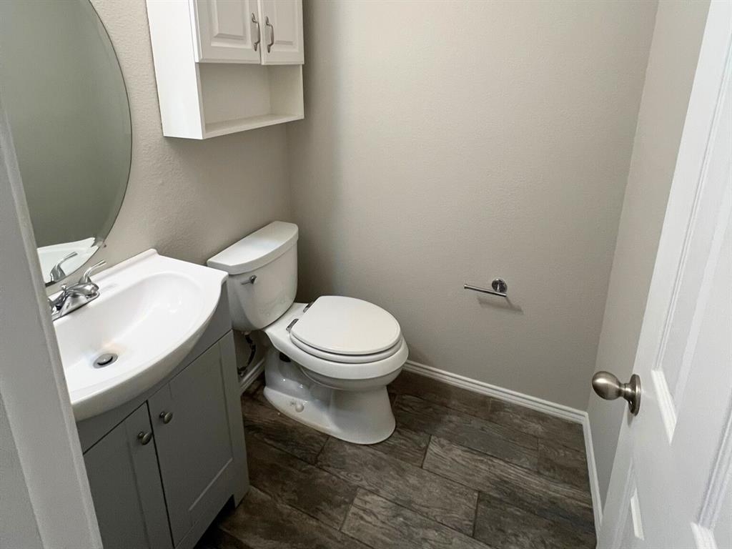 Denton, Texas 76210, United States, 4 Bedrooms Bedrooms, ,3 BathroomsBathrooms,Residential,Active,146538