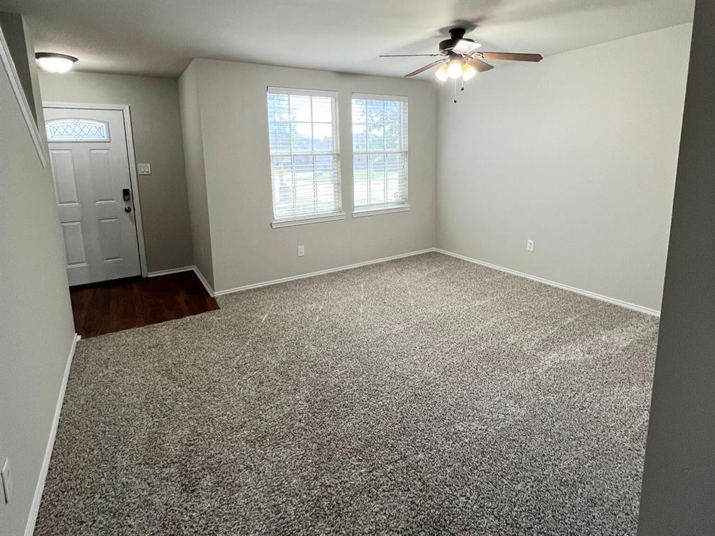 Denton, Texas 76210, United States, 4 Bedrooms Bedrooms, ,3 BathroomsBathrooms,Residential,Active,146538