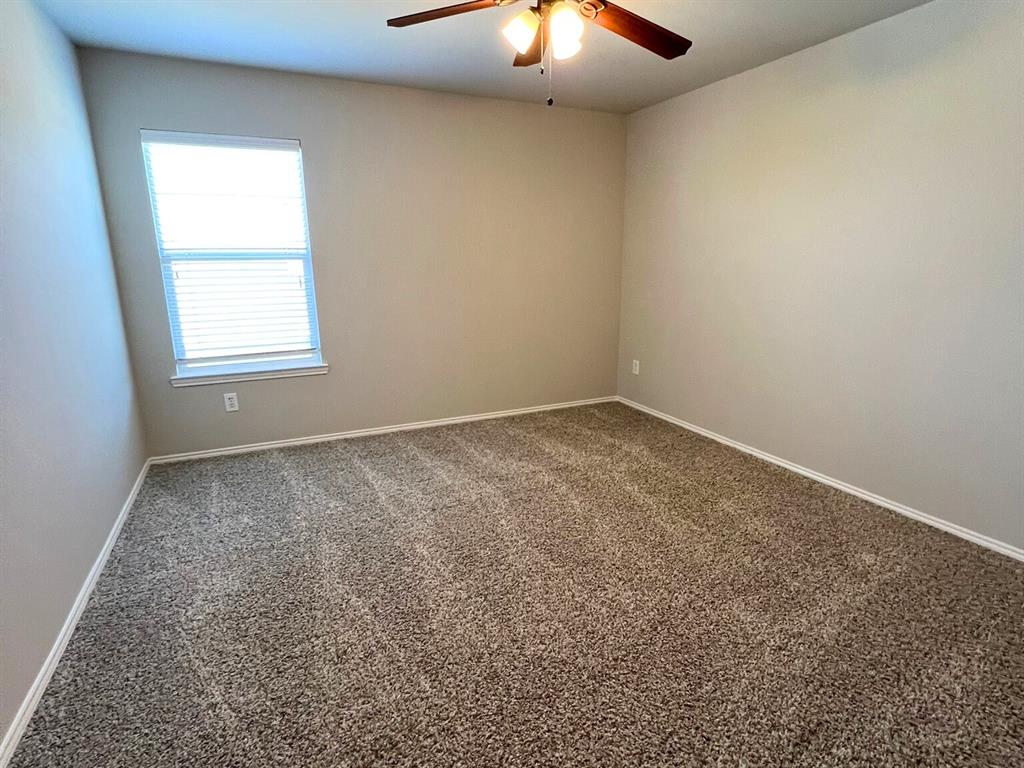 Denton, Texas 76210, United States, 4 Bedrooms Bedrooms, ,3 BathroomsBathrooms,Residential,Active,146538