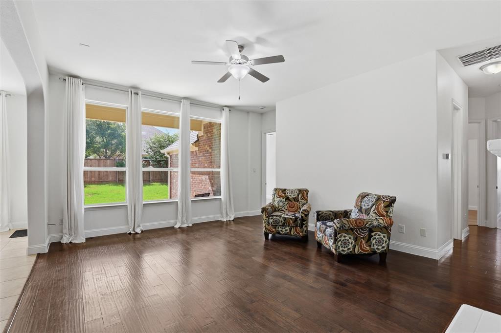 1383 Sandhurst Drive
