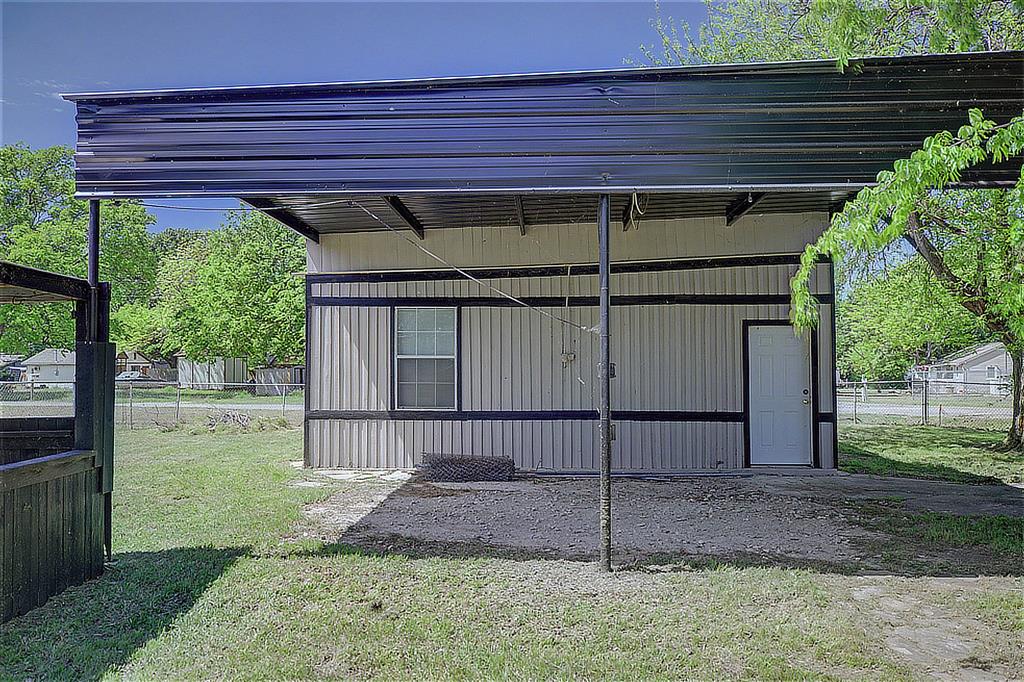 Whispering Oaks - Residential