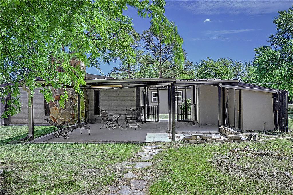 Whispering Oaks - Residential