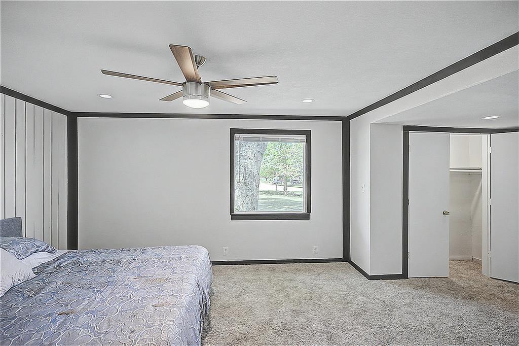 Whispering Oaks - Residential