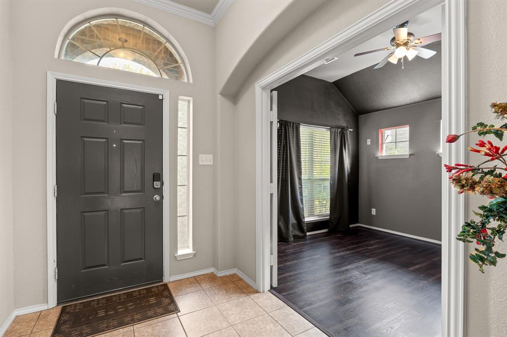 748 Darlington Trail