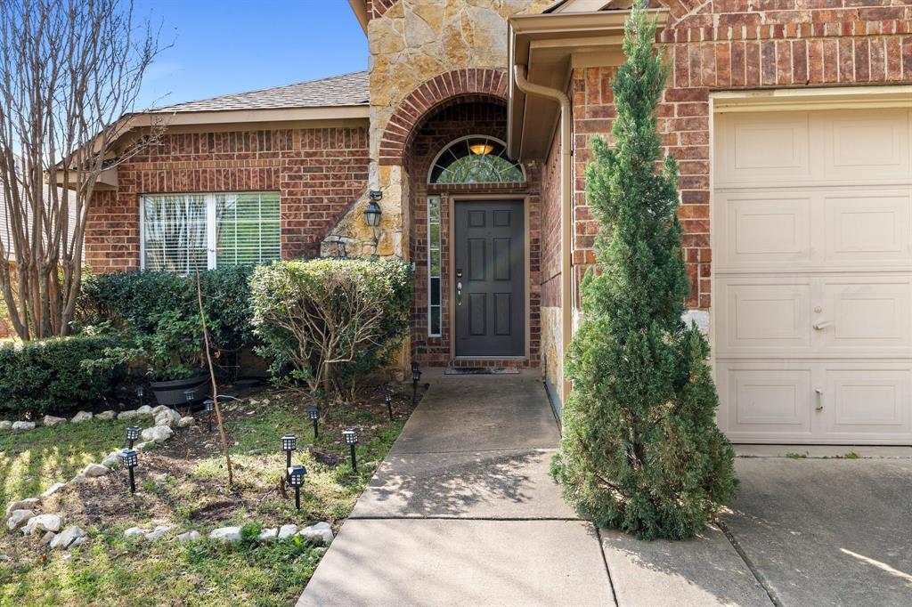 748 Darlington Trail