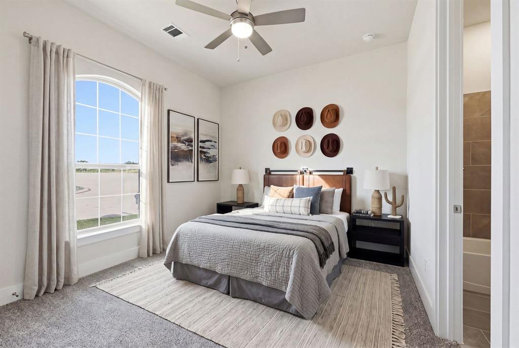 1601 Vista Azul Lane