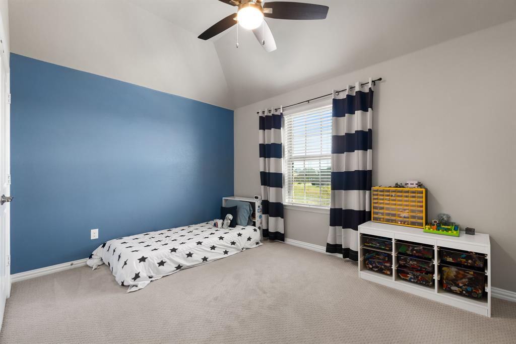 Edgestone At Legacy - Residential