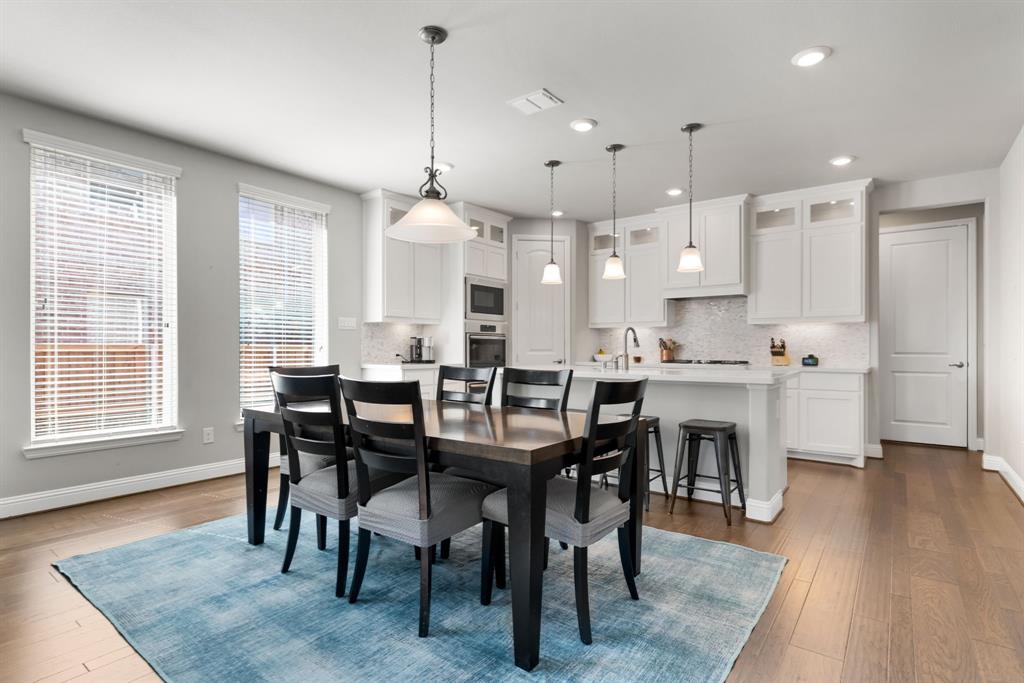 Edgestone At Legacy - Residential