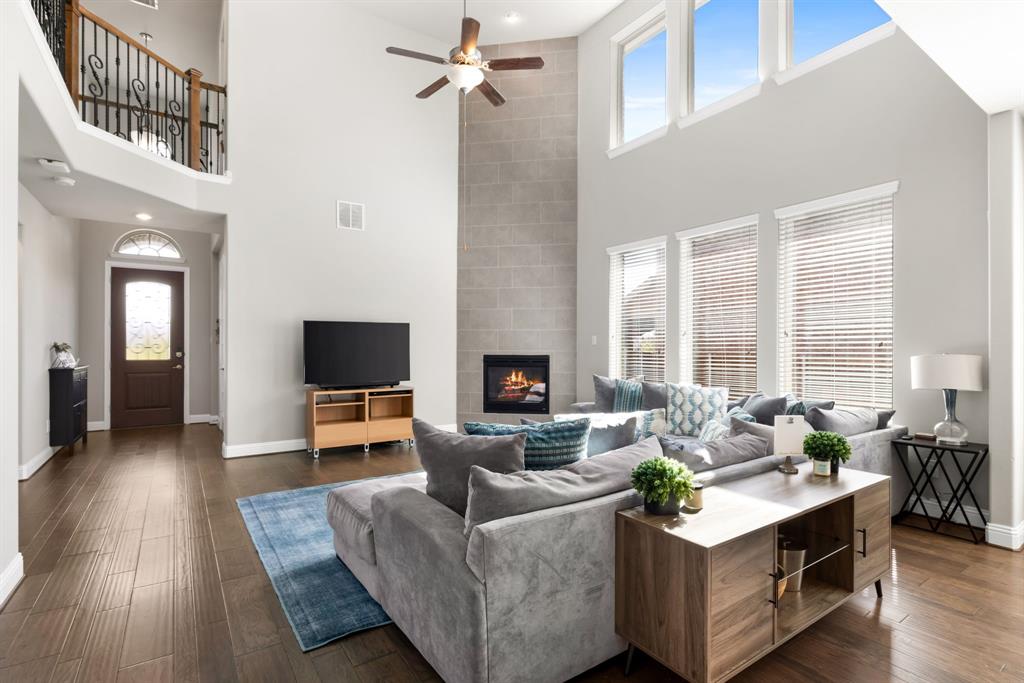 Edgestone At Legacy - Residential