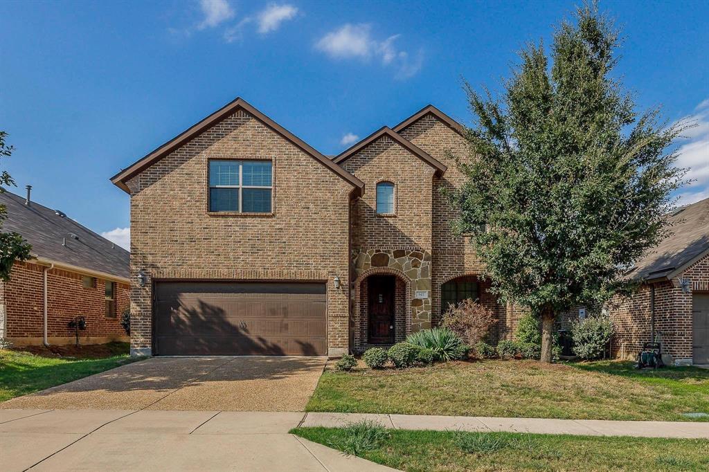 941 Lake Meadow Lane