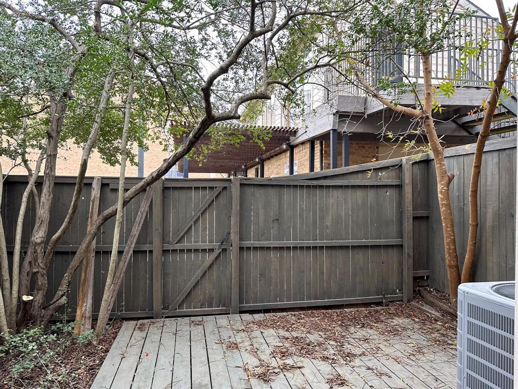 Brookhaven Village Condo Ph 01 & 0 - Residential Lease