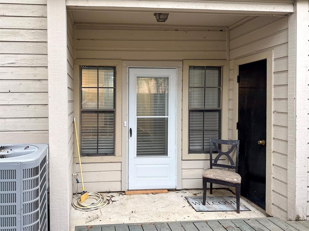 Brookhaven Village Condo Ph 01 & 0 - Residential Lease