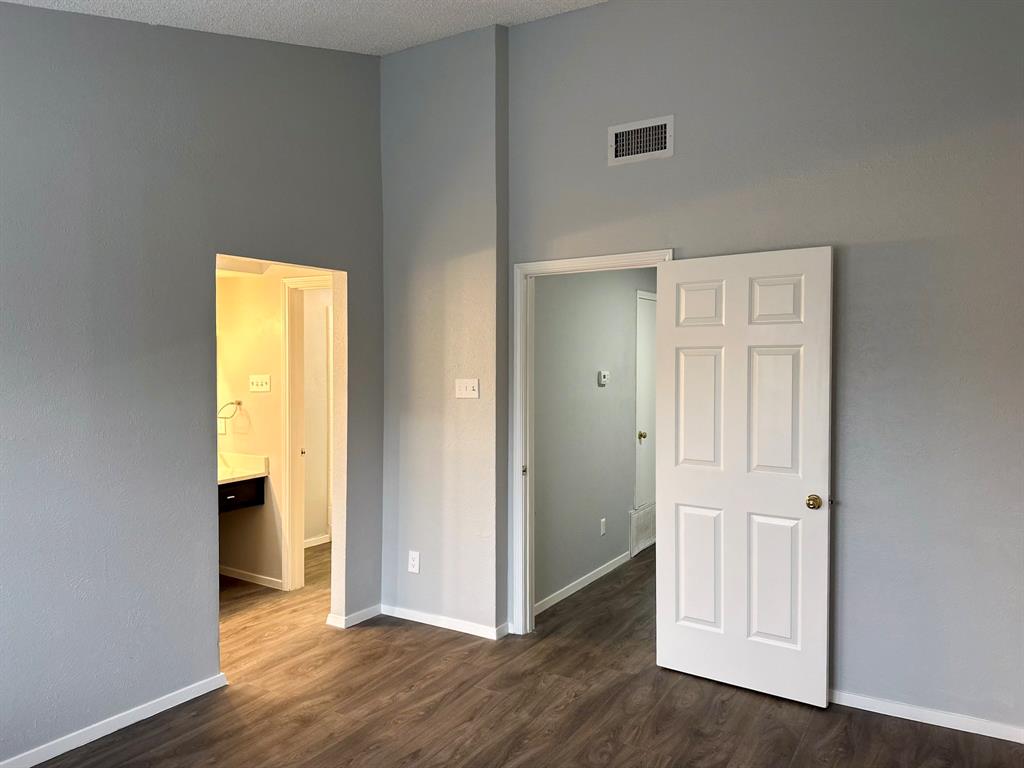 Brookhaven Village Condo Ph 01 & 0 - Residential Lease