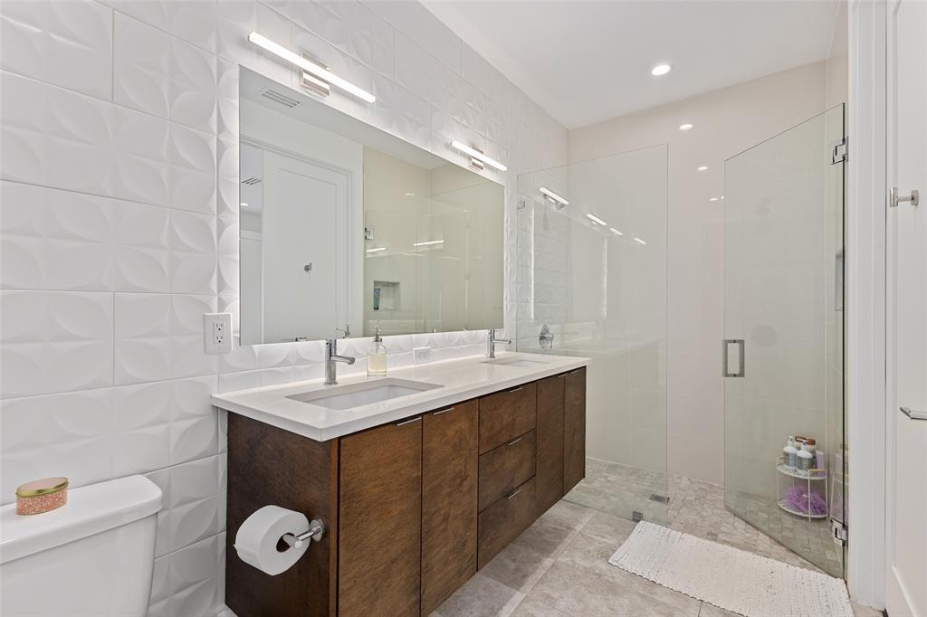 Rick & Hurts North Fitzhugh Ave - Residential