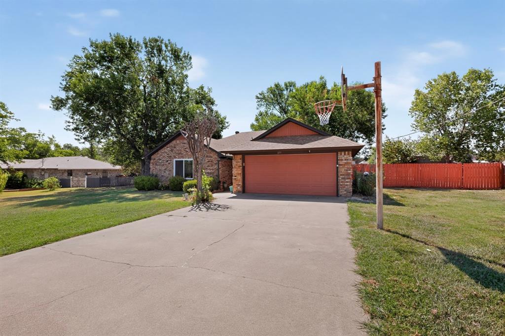 613 Overhill Road