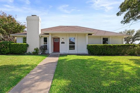 3802 Roan Circle Garland TX 75043