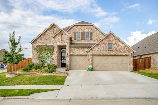 5736 LAKE JACKSON DR, FORT WORTH, TX 76126 - Image 1c2aec59c0118ad3ffd53bcd24fe8e07/1595565590