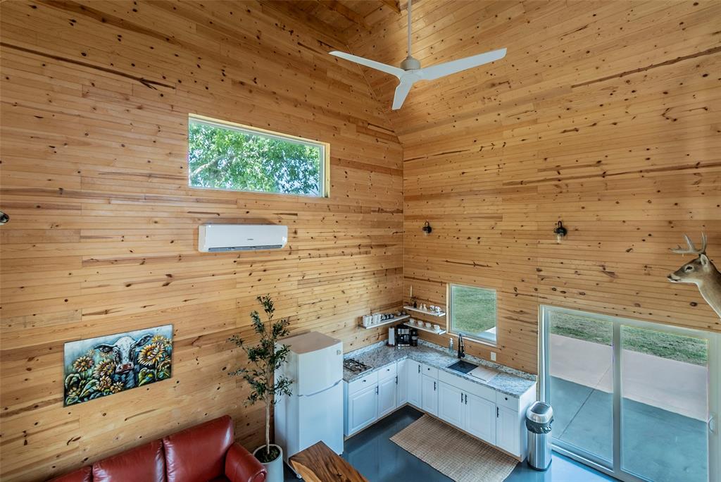 ABS A10819 J WHITE ABST TRACT 35 60.873 ACRES - Farm