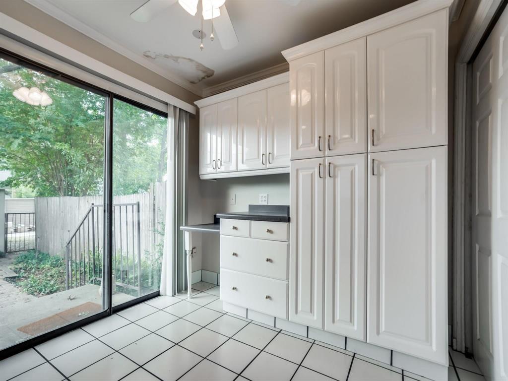 3129 Mockingbird Lane