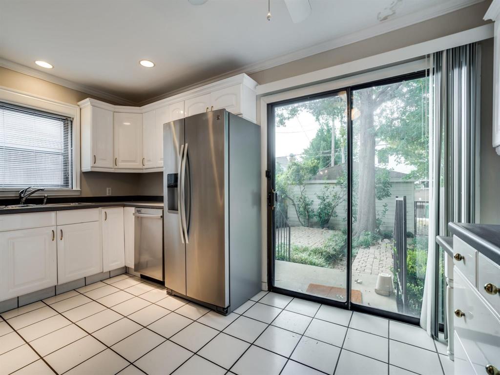 3129 Mockingbird Lane