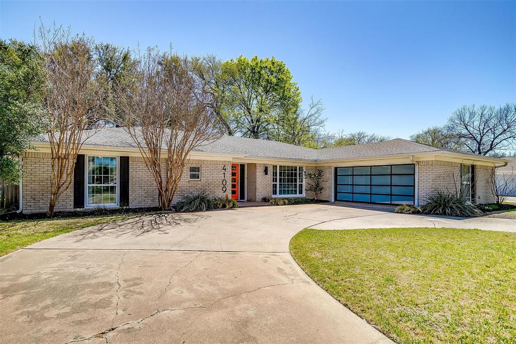 4109 Ridglea Country Club Drive