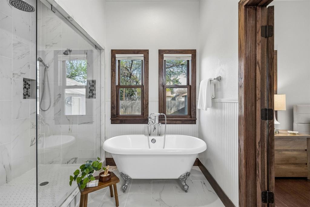 Winnetka Heights - Residential