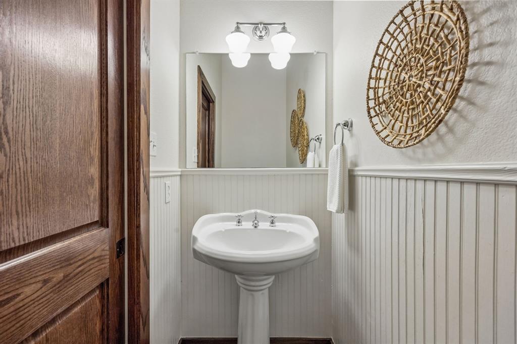 Winnetka Heights - Residential