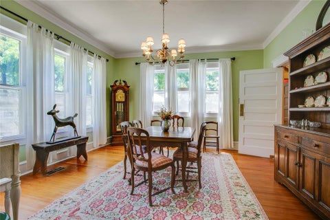 Tiny photo for 105 S Winnetka Avenue, Dallas, TX 75208 (MLS # 21392762)