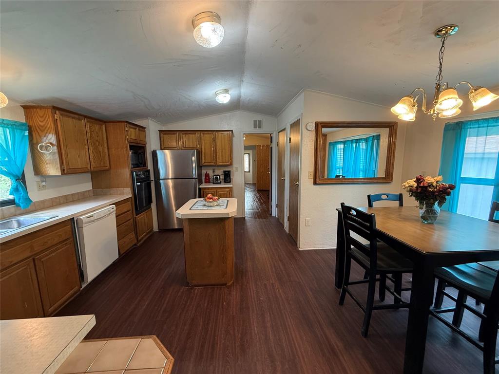 1027 Glen Brook Drive