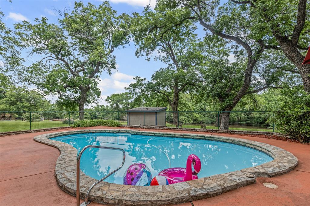 1820 Long Creek Court