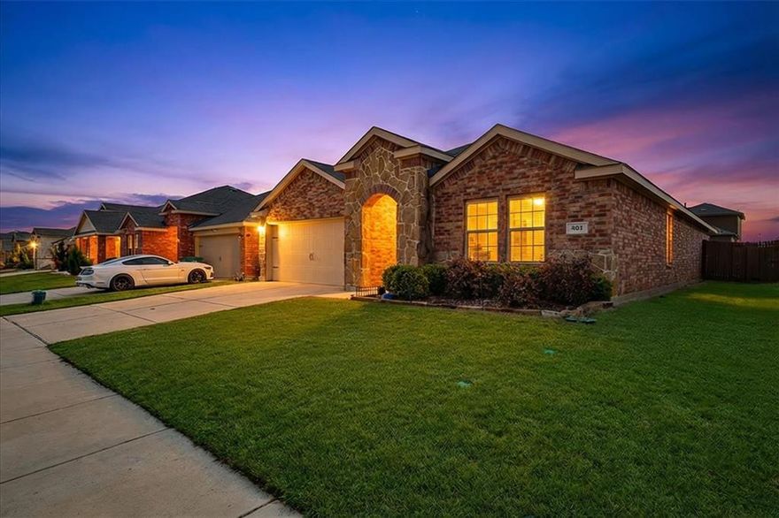 SELLER IS OFFERING 5K in concessions toward updates or closing costs.   This lovely property boasts an open floor plan that offers spacious living and dining area creating an inviting atmosphere ideal for entertaining family gatherings.  This home features a kitchen island, and a plethora of counterspace and cabinets.  The four large bedrooms and walk in closets are ideal for storage. 
The home is nestled in a desirable neighborhood minutes away from local parks, shopping centers and top rated schools.   The home is perfect for those seeking a blend of comfort, style and convenience.   Close to the highway for those commuting.