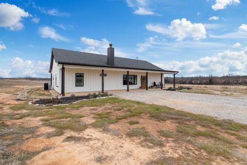 800 Fox Road Millsap TX 76066