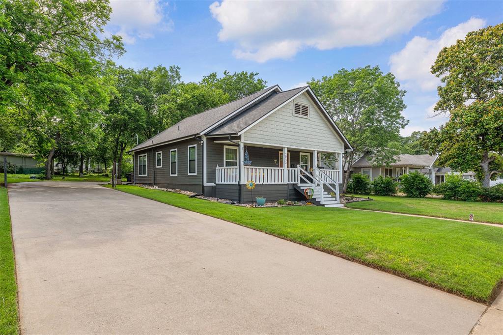 Oak Lawn - Residential