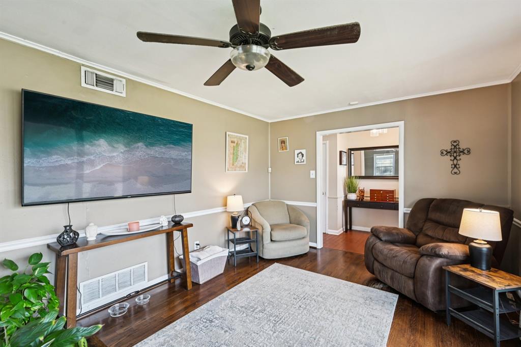 Mc Knight Manor Add - Residential