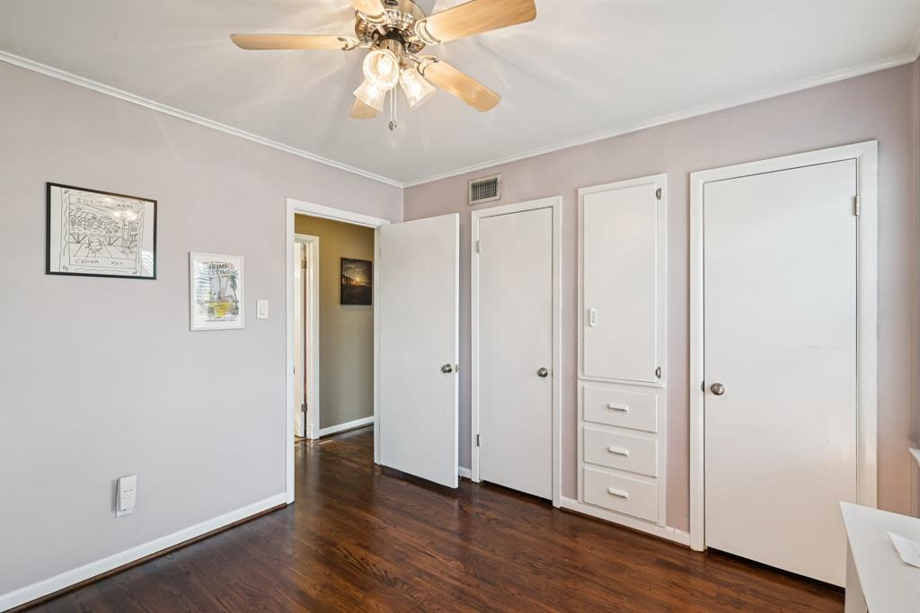 Mc Knight Manor Add - Residential