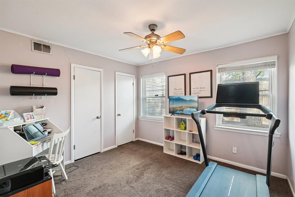 Mc Knight Manor Add - Residential