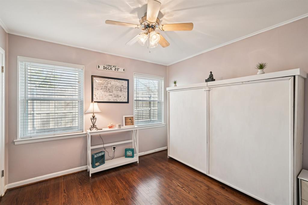 Mc Knight Manor Add - Residential