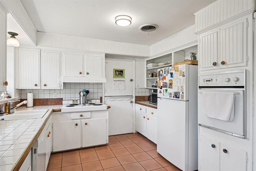 Mc Knight Manor Add - Residential