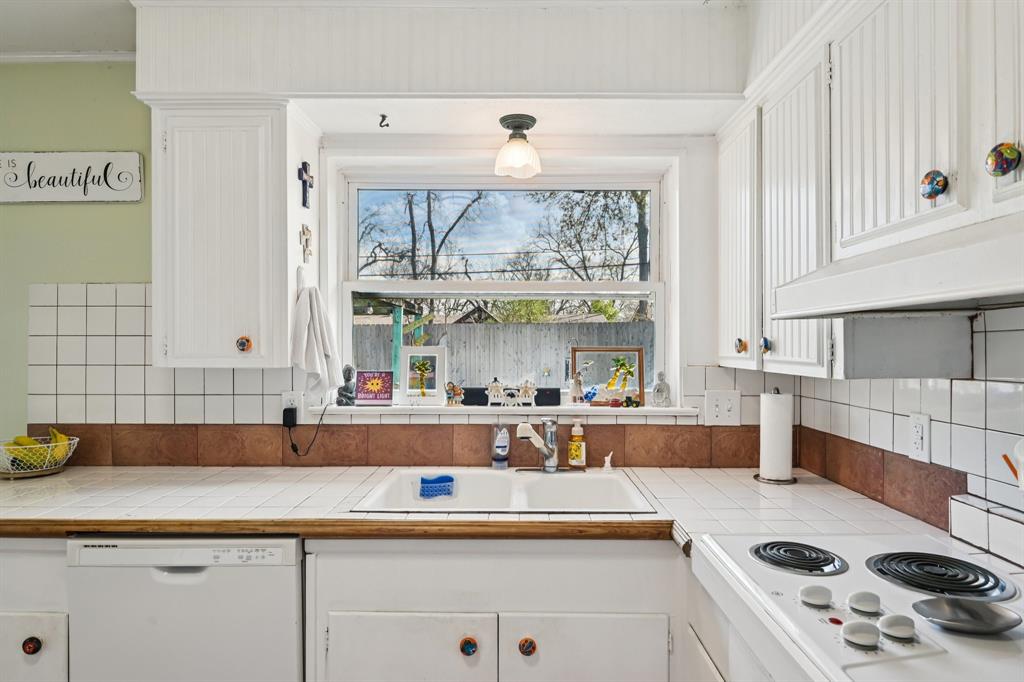 Mc Knight Manor Add - Residential