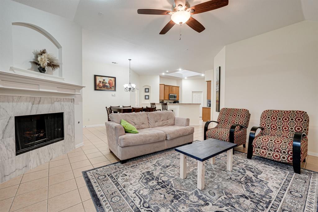 WELLINGTON RUN - Residential